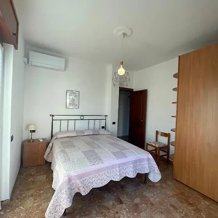 Residential Area Near The Sea And The Mountains Apartment Diano Marina