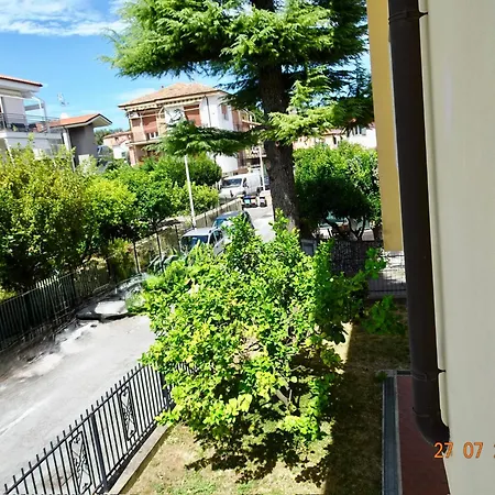 Apartment Residential Area Near The Sea And The Mountains