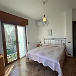 Residential Area Near The Sea And The Mountains Apartment Diano Marina