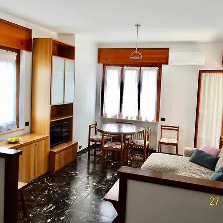 Appartement Residential Area Near The Sea And The Mountains Diano Marina