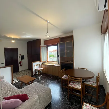 Residential Area Near The Sea And The Mountains Апартаменты