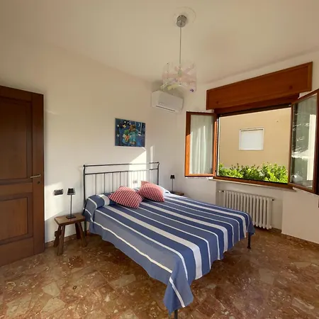 Residential Area Near The Sea And The Mountains Апартаменты