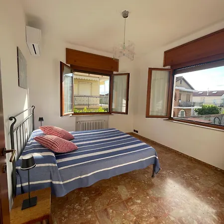 Апартаменты Residential Area Near The Sea And The Mountains Диано-Марина